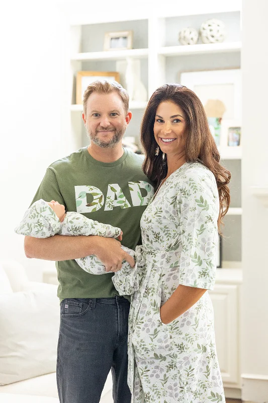 Simple Chic Morgan Robe & Baby Receiving Gown Set & Dad T-Shirt