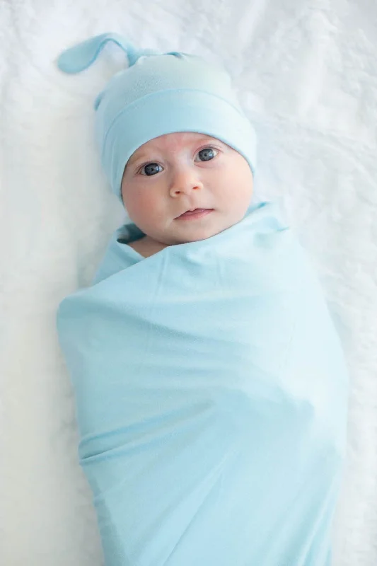 High-end Wear Light Blue Swaddle Blanket & Newborn Hat Set