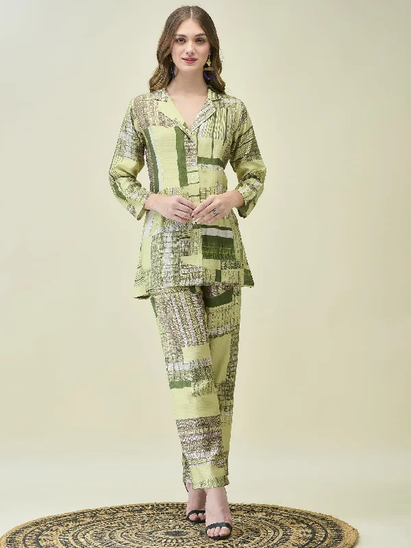 Cozy Chic Trends Women Liva Khadi Silk Multicolor Geometric Print Co-Ord Set