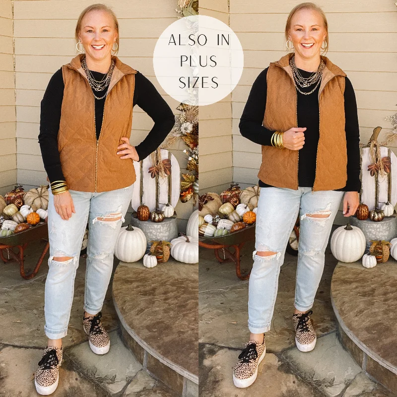 Artistic Temperament Headed To Denver Zip Up Quilted Vest in Camel Brown