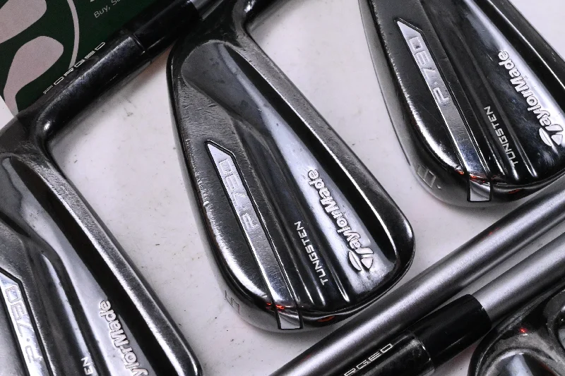 Soft Fabrics Taylormade P790 2017 Black Irons / 4-PW / Regular Flex Steel Shafts