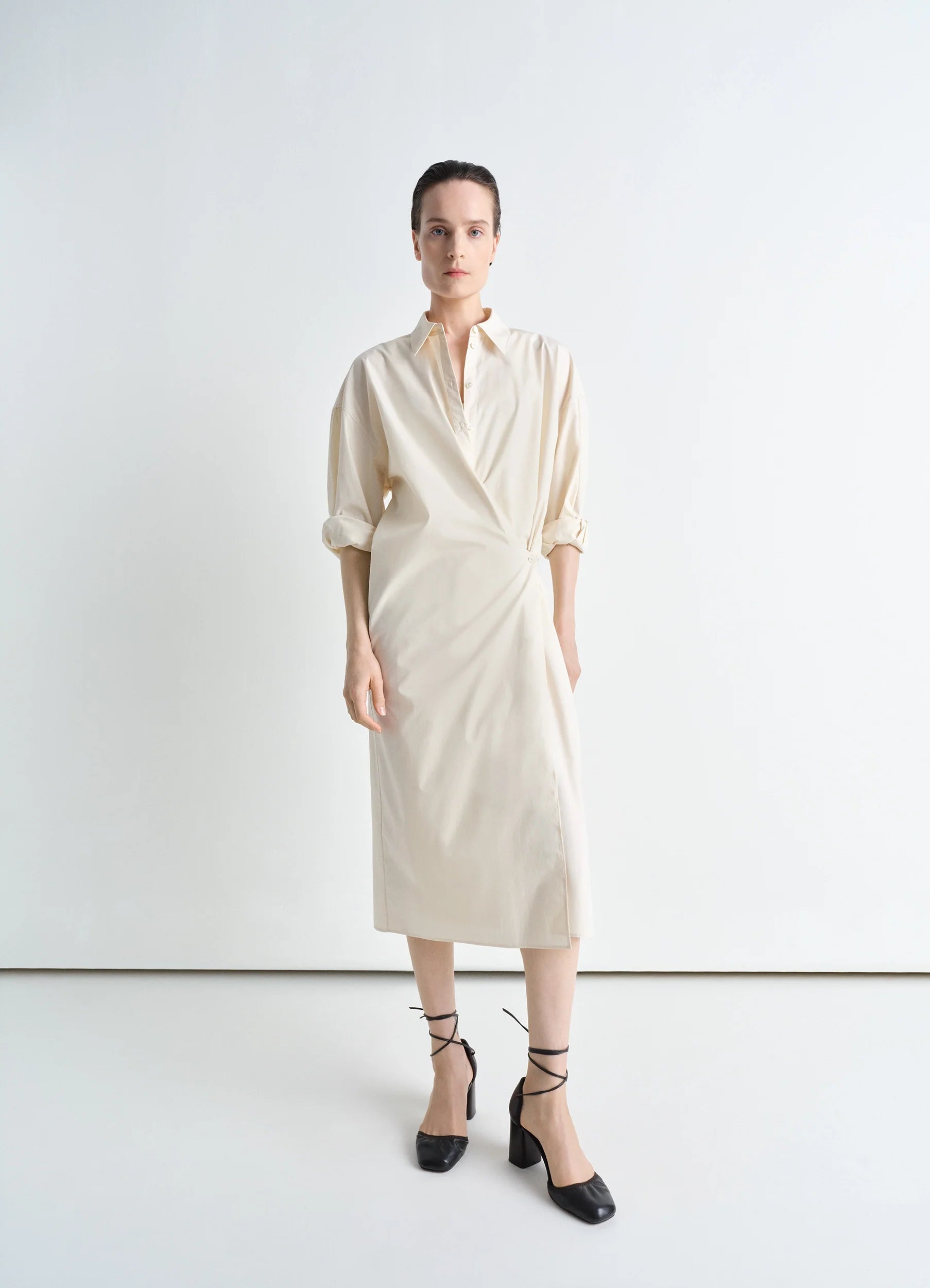 Integrated Design STRAIGHT COLLAR TWISTED DRESS