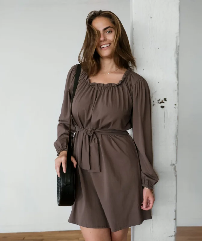 Everyday Chic FRIDA dress in Mushroom