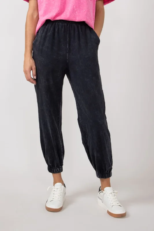 Comfy Layers Garment Dyed Elastic Waist Jogger Pants for Women in Vintage Black | P70321P-VINTAGEBLACK