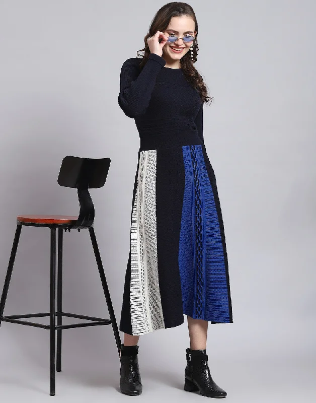 Casual And Versatile Women Navy Blue Self Design Round Neck Full Sleeve Dress