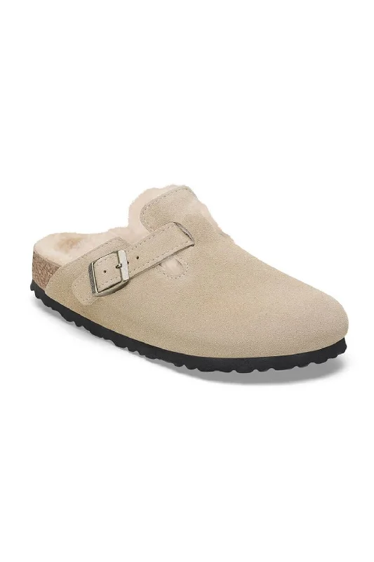 Low-key Luxury Birkenstock Boston Shearling Clogs for Women in Taupe | 1028299