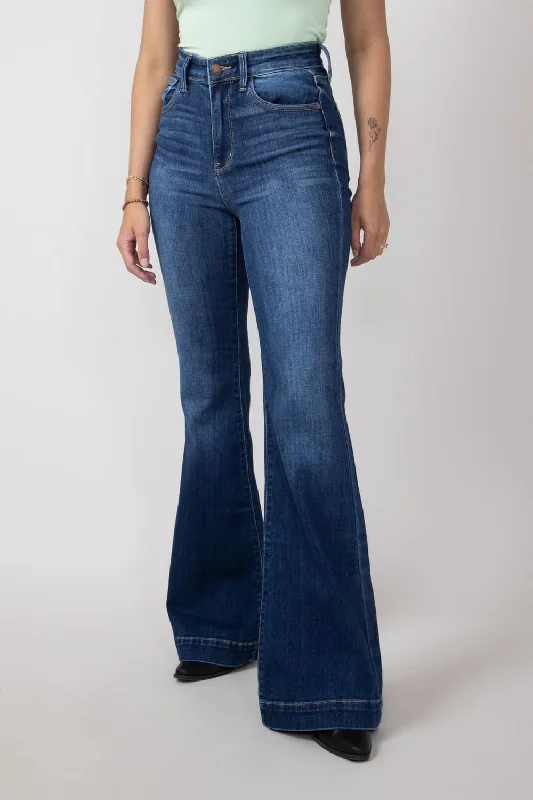 Modern Tailoring Judy Blue High Rise Wide Hem Flare Jeans for Women | 82443REG