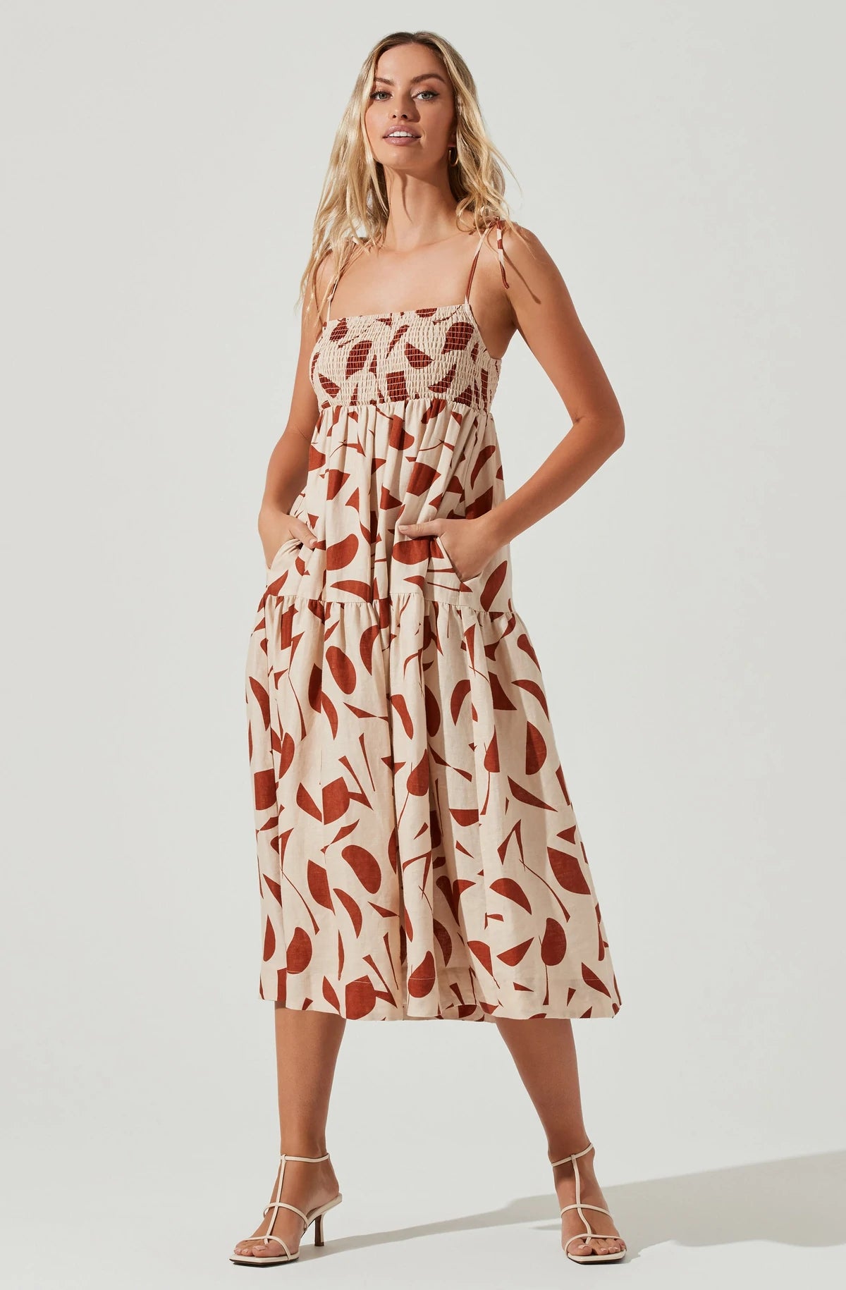 Slightly Flared Design Marlene Square Neck Smocked Midi Dress