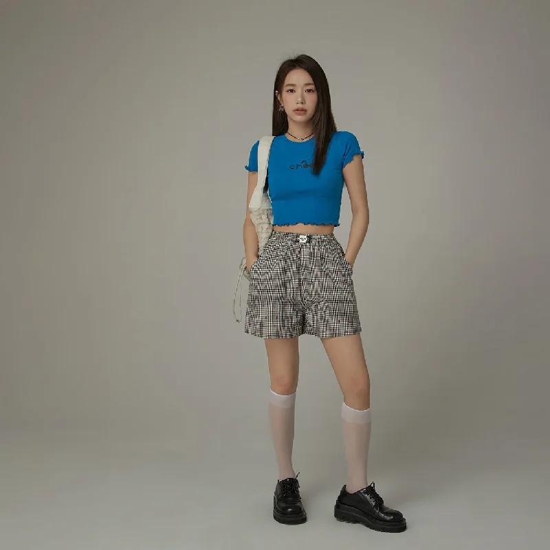 Comfortable Design Cherry Check Shorts