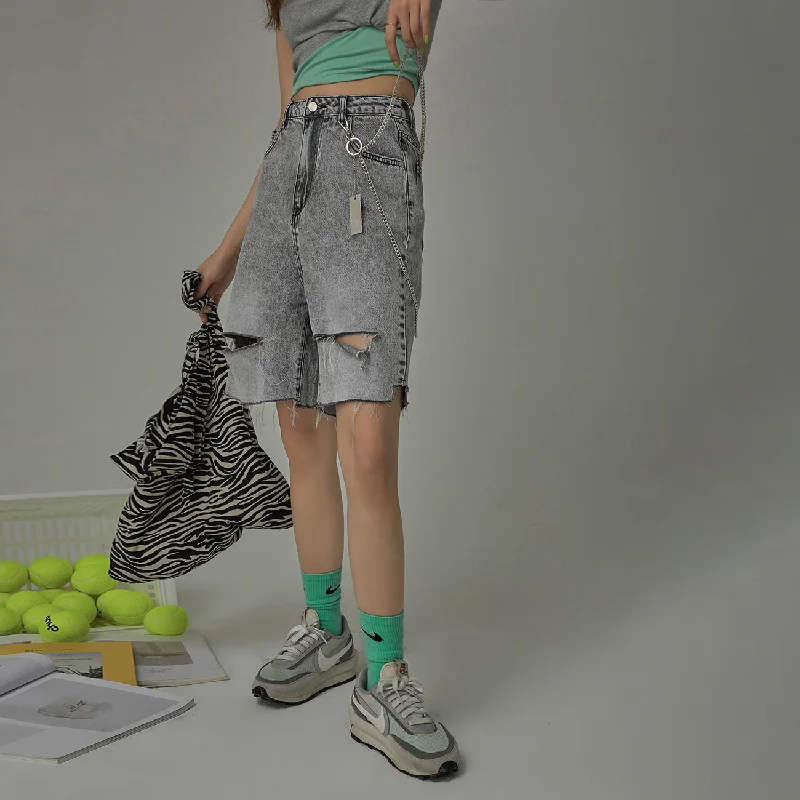 Versatile Comfort Wear Vintage Distressed Denim Shorts