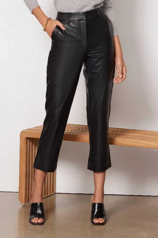 Bottom And Versatile Faux Leather 7/8 Trouser In Black