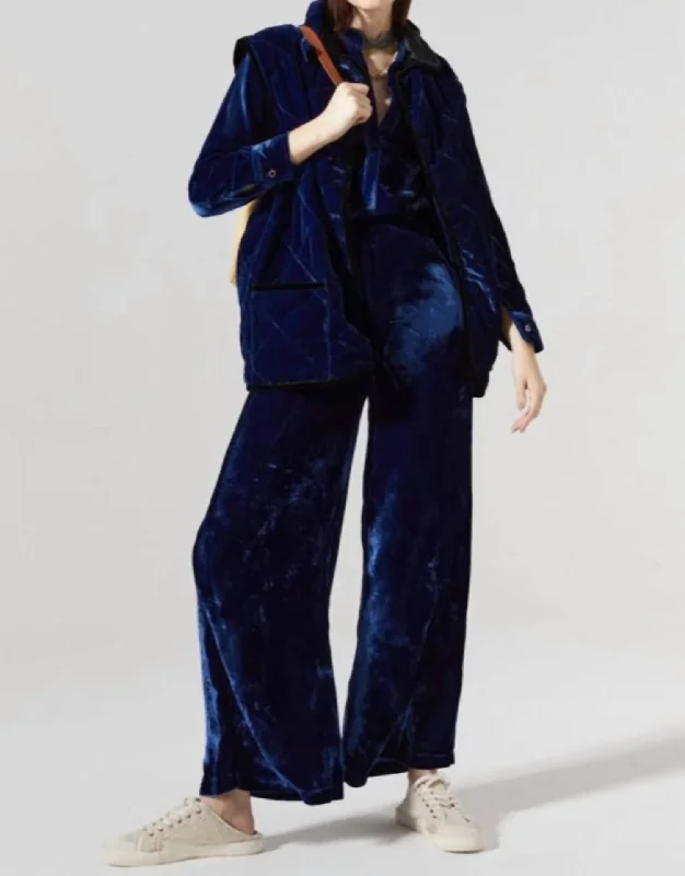 Trendy Looks Luna Velvet Pant In Navy