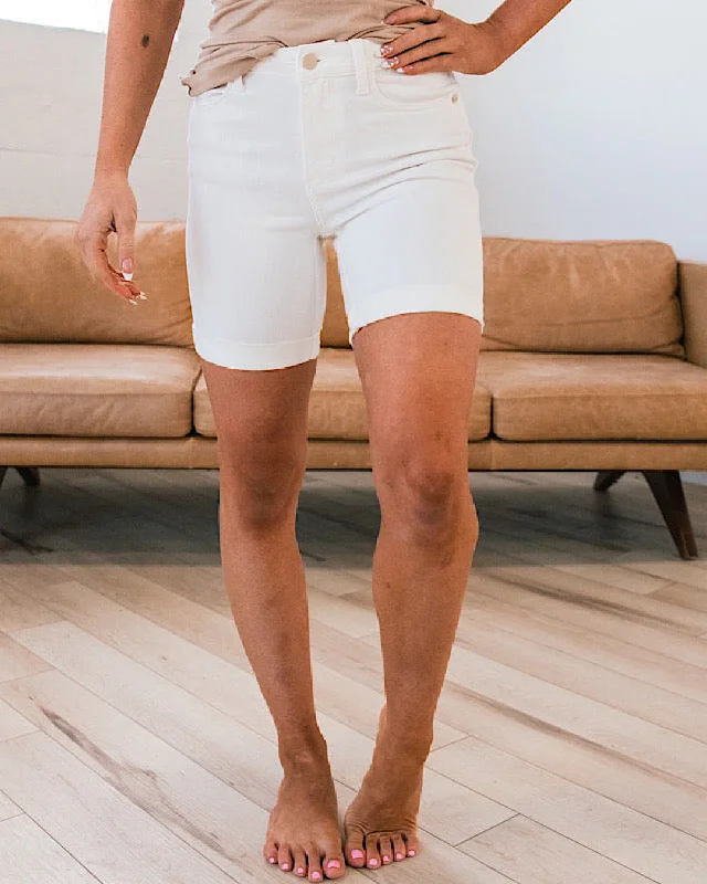 Comfortable And Casual Judy Blue Denise White Rolled Hem Shorts FINAL SALE
