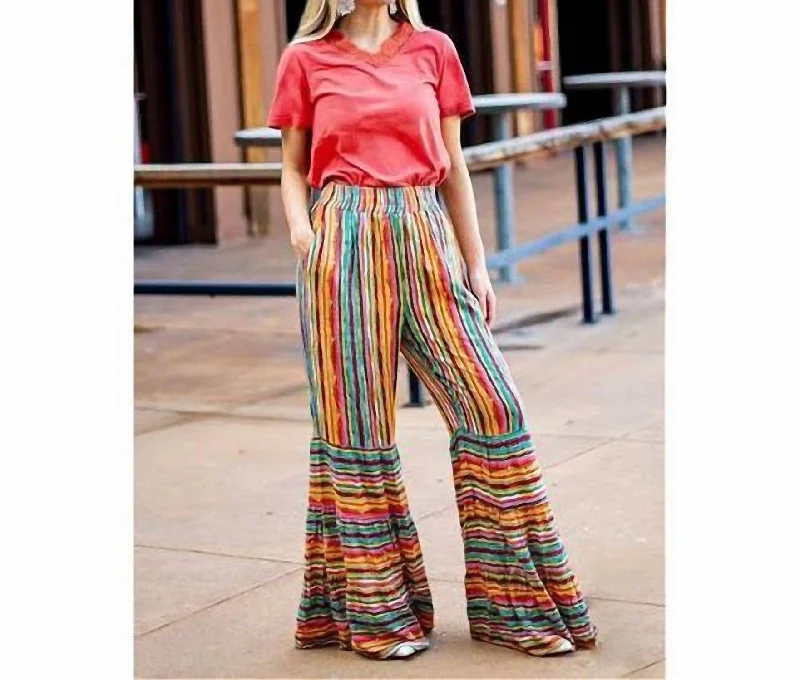 Fashion Touch Ruffle Palazzo Pants In Multi