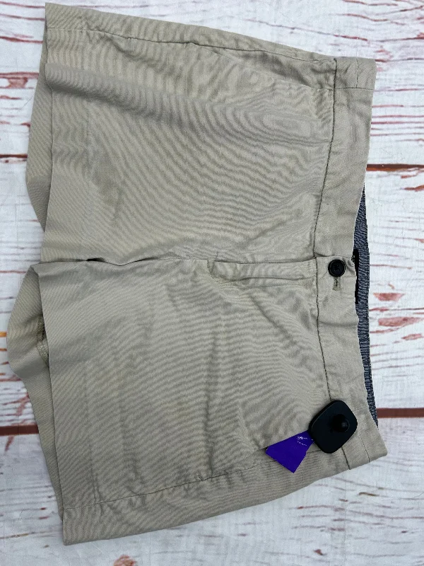 Leisure Travel Shorts By Banana Republic O In Khaki, Size: 8