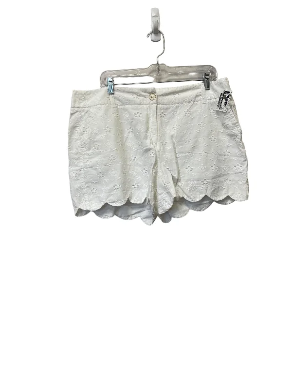 Comfortable Fashion Shorts By Crown And Ivy In White, Size: 16