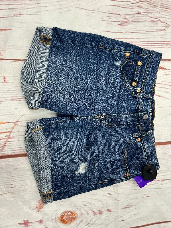 Light Layers Shorts By Gap In Denim, Size: 2