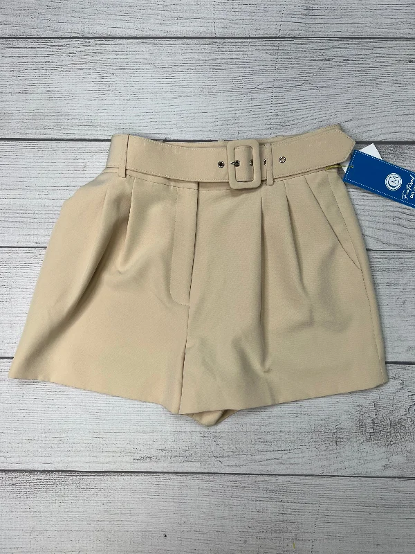 Chic Comfort Wear Shorts By Gianni Bini In Cream, Size: 6