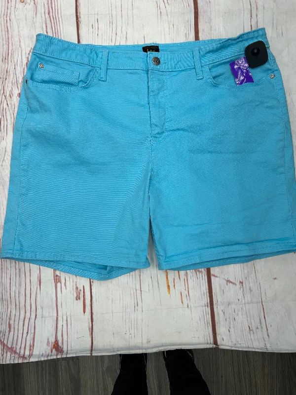 Exquisite Craftsmanship Shorts By Lee In Blue, Size: 20
