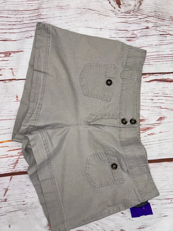 Cozy Sweaters Shorts By New York And Co In Tan, Size: 12
