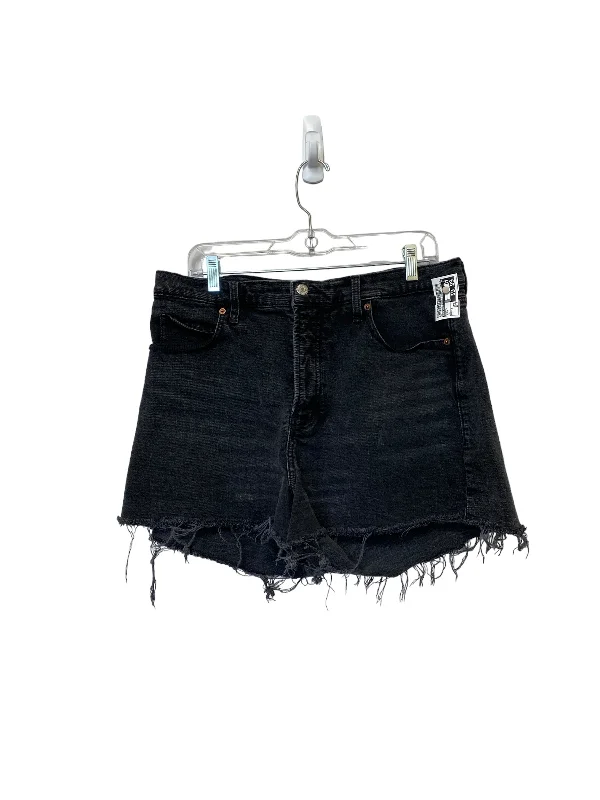 Relaxed Fashion Shorts By Old Navy In Black, Size: 16