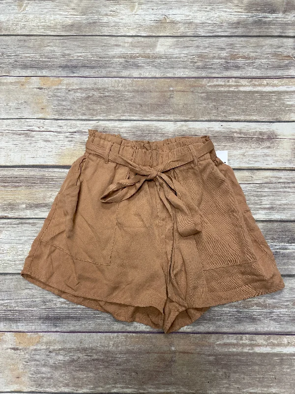 Elegant Casuals Shorts By Shinestar In Beige, Size: M