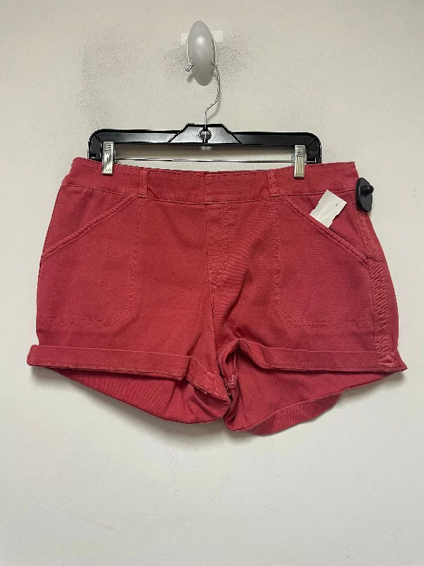 Fashionable Prints Shorts By Spanx In Red, Size: 0