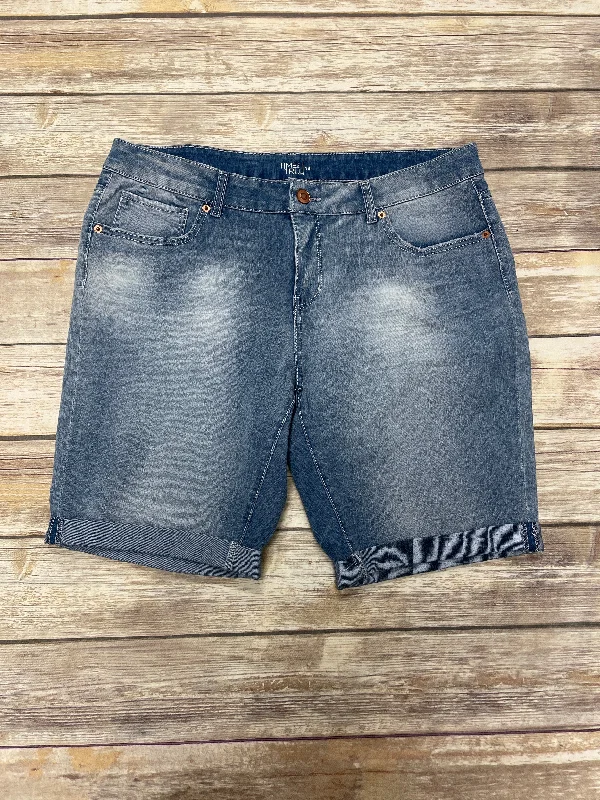 Soft Comfort Shorts By Time And Tru In Blue, Size: 18