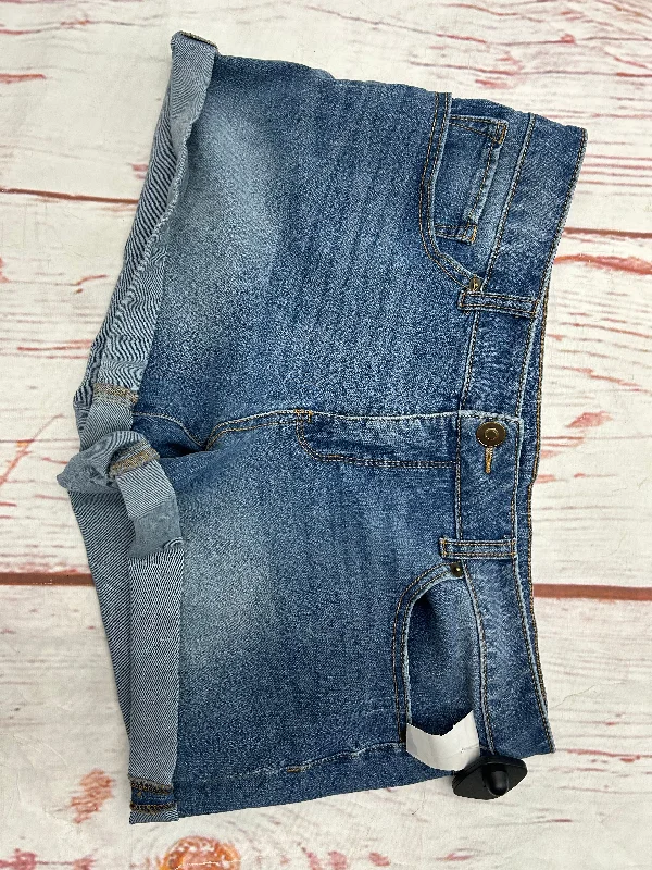 Versatile Itinerary Shorts By Time And Tru In Denim, Size: 14