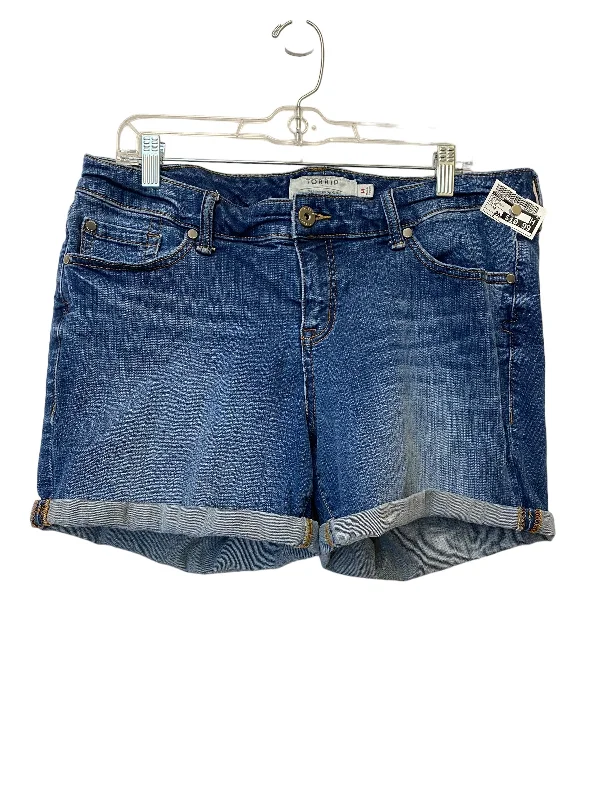 Fashionable In The Times Shorts By Torrid In Blue Denim, Size: 14