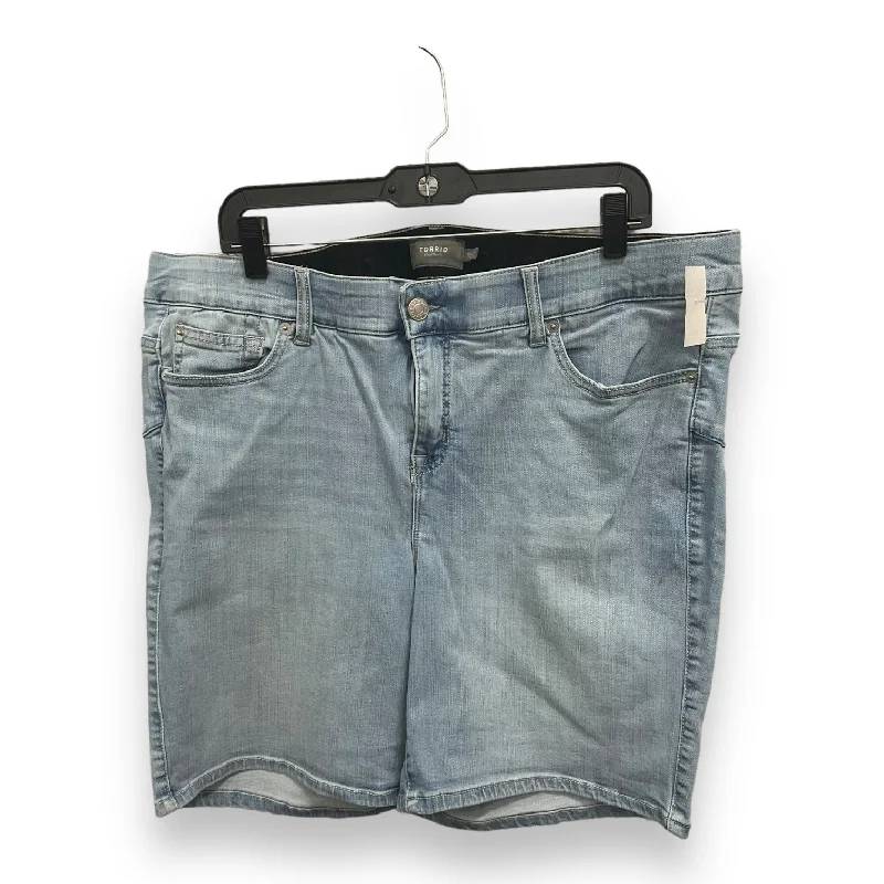 Fashion Wear Shorts By Torrid In Blue Denim, Size: 20
