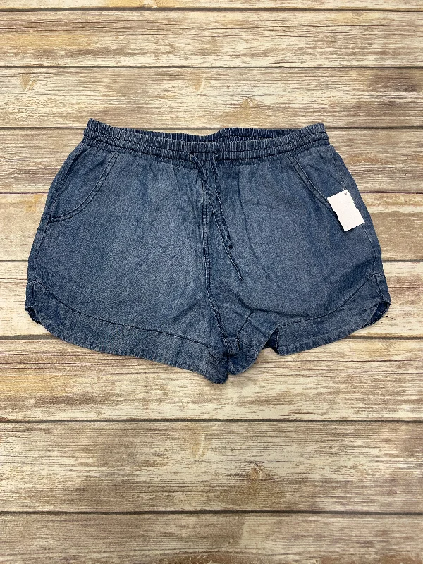 Celebrity Style Shorts By Universal Thread In Blue Denim, Size: M