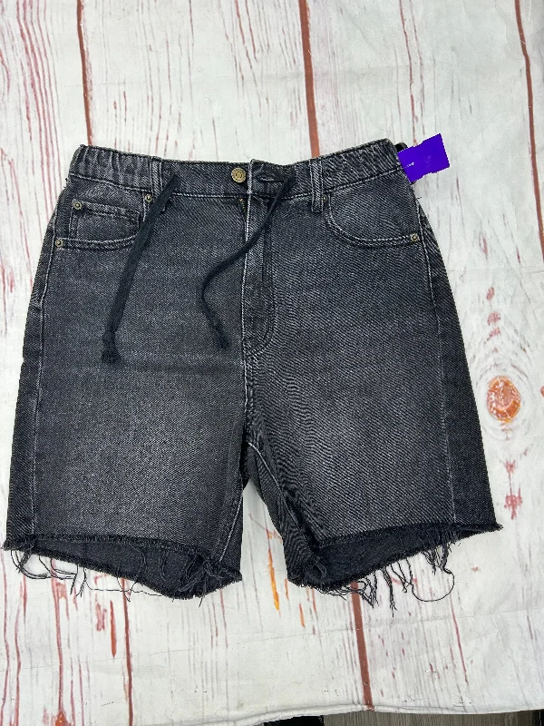 Casual Style Shorts By Urban Outfitters In Black, Size: S