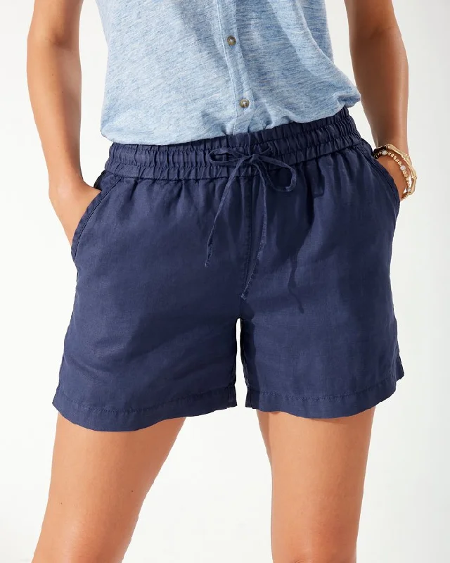 Fashionable Inner Wear Tommy Bahama Women's 5-Inch Palmbray HR Easy Linen Shorts - Island Navy*